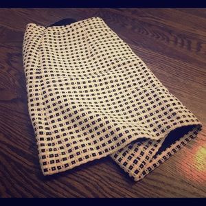 Banana Republic Petite Skirt (Black/White)